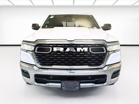 Used 2025 RAM 1500 Big Horn AWD/4WD image 2