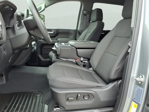 New 2026 Chevrolet Silverado 2500 Custom w/ Custom Value Package AWD/4WD image 18