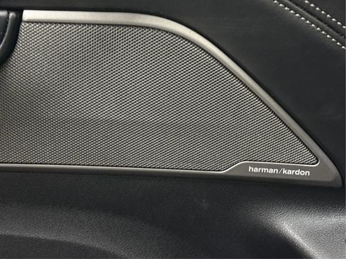 Used 2018 BMW M550i xDrive AWD/4WD image 41