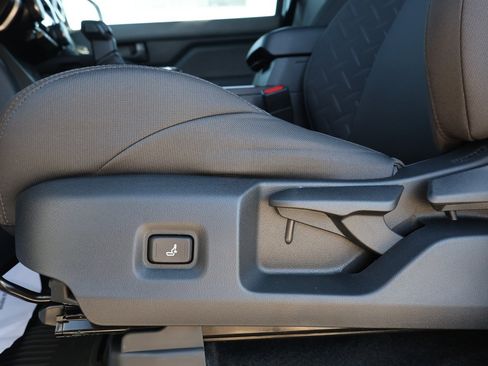 New 2025 Toyota Tacoma SR5 image 30