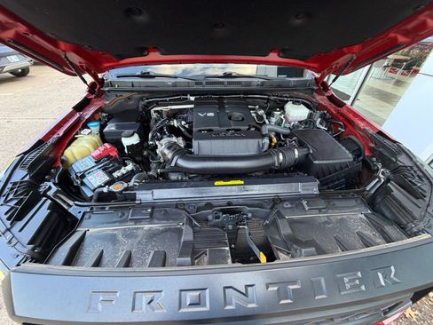 Used 2022 Nissan Frontier PRO-4X w/ Pro-4X Premium Package image 28