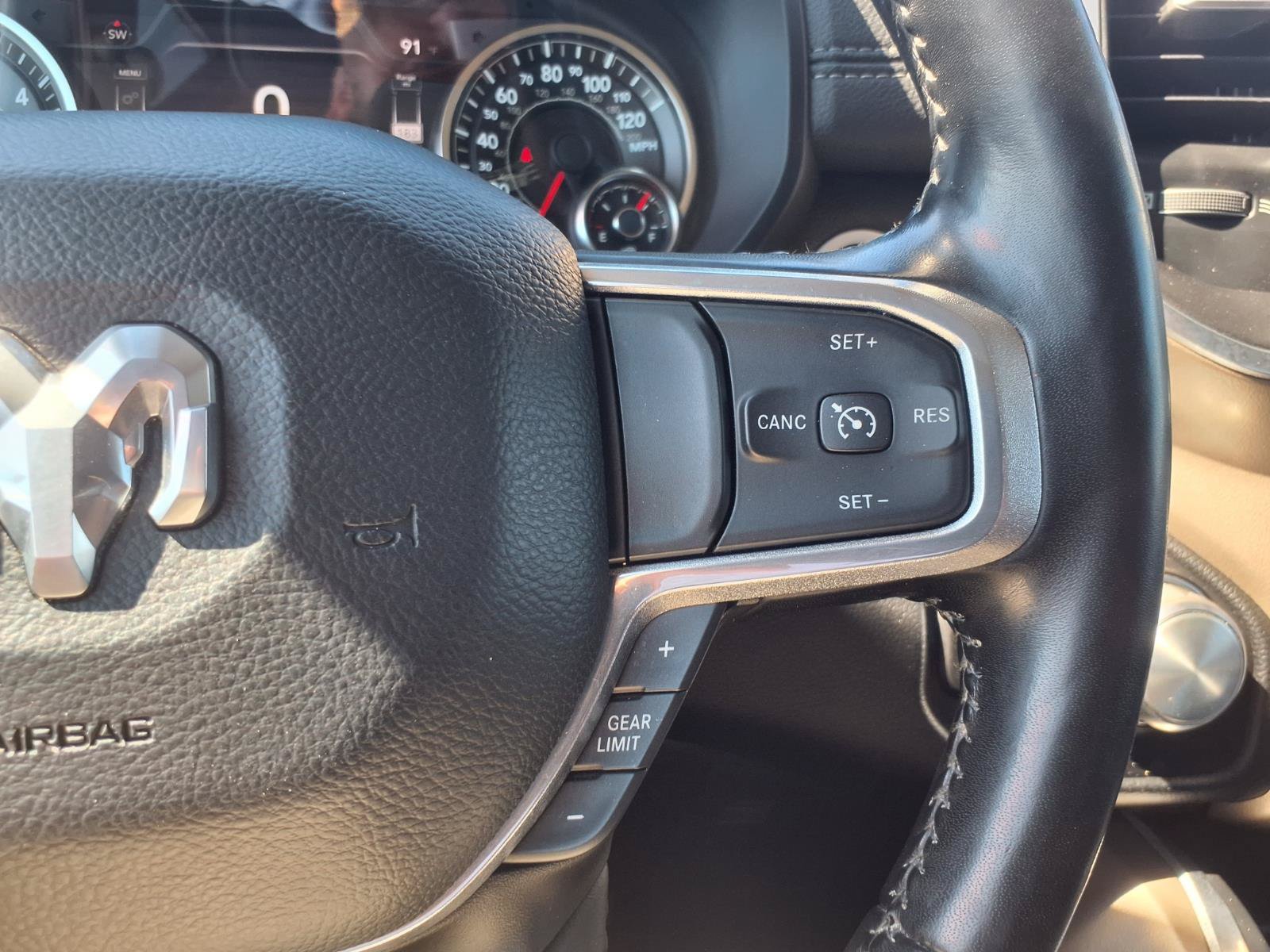 Used 2022 RAM 1500 Laramie RWD image 17