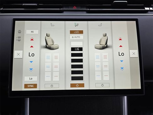 New 2025 Land Rover Range Rover Long Wheelbase SE image 24