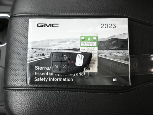 Used 2023 GMC Sierra 1500 Denali w/ Denali Reserve Package AWD/4WD image 20