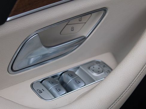 Certified 2021 Mercedes-Benz GLE 350 4MATIC image 12