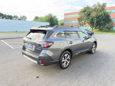 Used 2022 Subaru Outback Limited AWD/4WD image 6