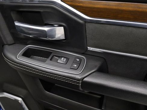 Used 2022 RAM 3500 Laramie image 19