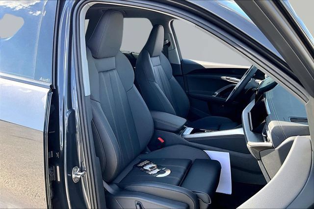 New 2026 Audi Q5 Premium Plus AWD/4WD image 7