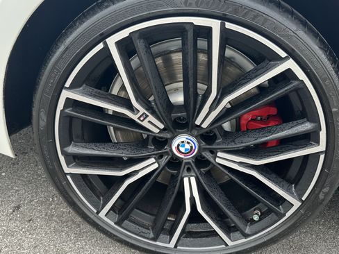 Used 2023 BMW M550i xDrive w/ Executive Package AWD/4WD image 14