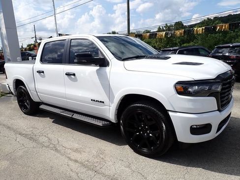 Used 2026 RAM 1500 Laramie w/ Night Edition AWD/4WD image 10