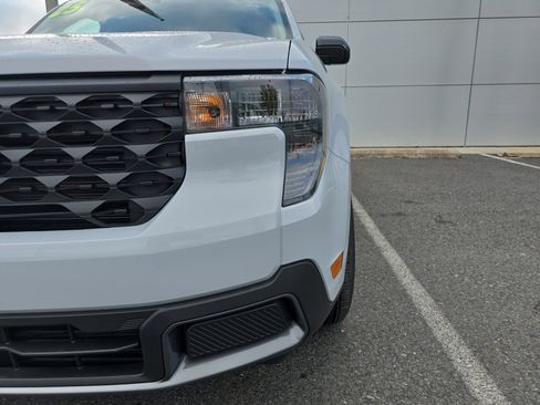 New 2025 Ford Maverick XLT w/ XLT Luxury Package FWD image 10