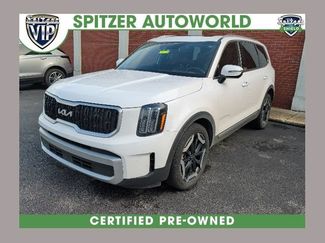 Used 2024 Kia Telluride EX w/ EX Captain's Chair Package AWD/4WD video 1