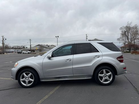Used 2010 Mercedes-Benz ML 550 4MATIC image 8