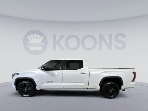Used 2024 Toyota Tundra Limited image 2