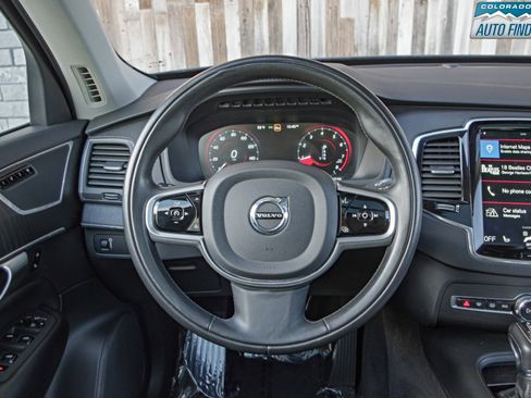 Used 2020 Volvo XC90 T5 Momentum image 14