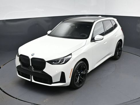 New 2026 BMW X3 xDrive30 w/ M Sport Package AWD/4WD image 30