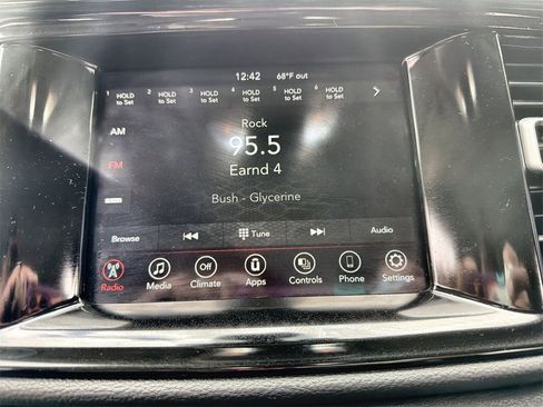 Used 2022 Dodge Durango SXT w/ Anodized Platinum Package image 12