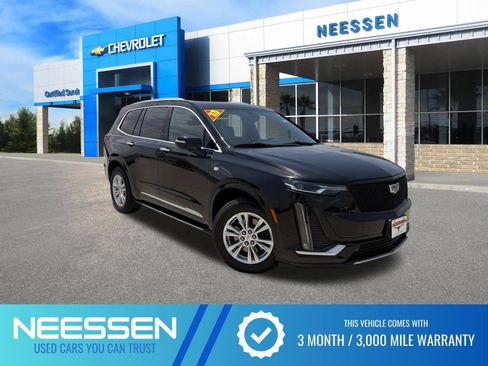 Used 2023 Cadillac XT6 Luxury FWD image 1