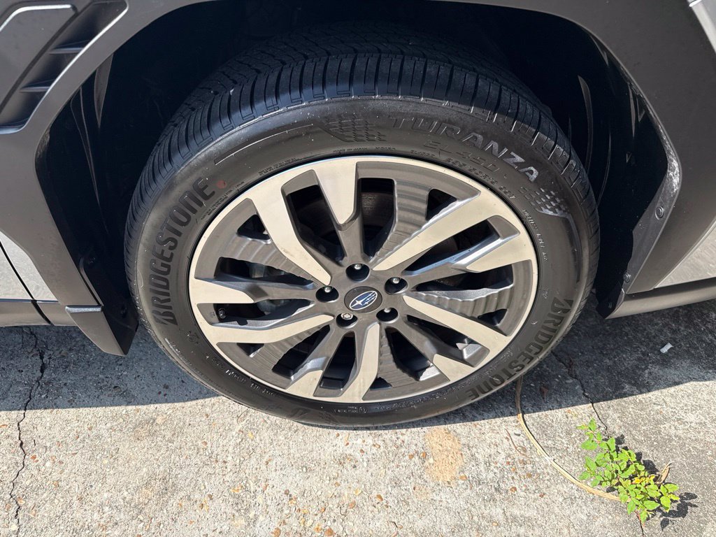 Certified 2025 Subaru Forester Touring AWD/4WD image 33