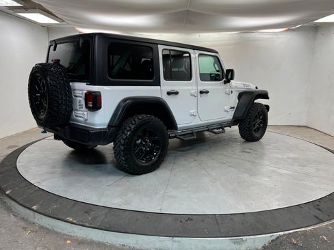 Used 2024 Jeep Wrangler Willys image 6