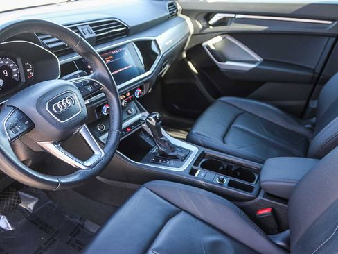 Used 2022 Audi Q3 2.0T Premium w/ Convenience Package image 18