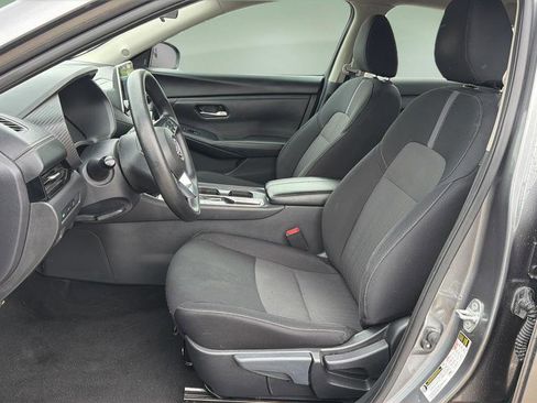 Certified 2024 Nissan Sentra SV FWD image 17