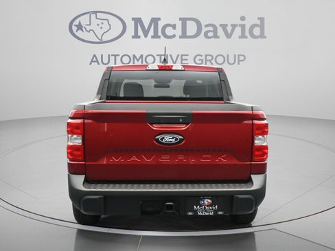 Used 2025 Ford Maverick XLT w/ Equipment Group 302A AWD/4WD image 7