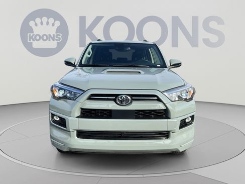 Used 2023 Toyota 4Runner TRD Sport w/ Technology Package AWD/4WD image 11
