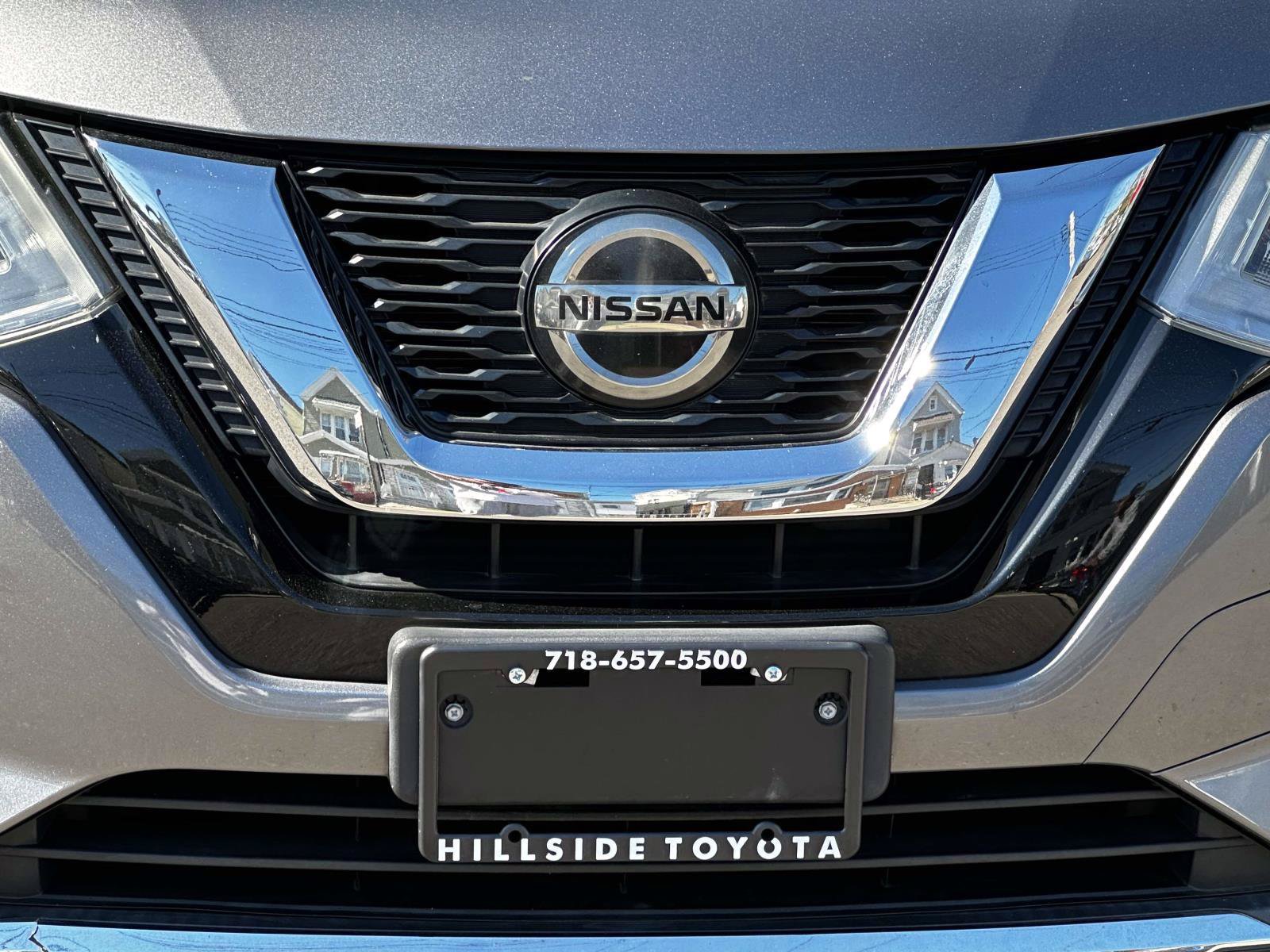 Used 2019 Nissan Rogue S AWD/4WD image 9