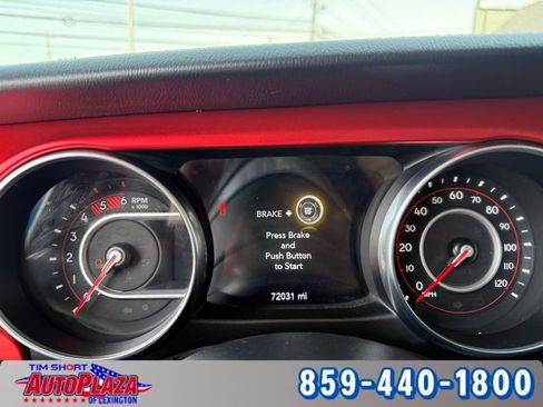 Used 2022 Jeep Gladiator Rubicon w/ LED Lighting Group AWD/4WD image 4