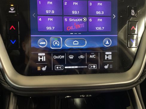 Used 2022 Subaru Outback Limited image 19