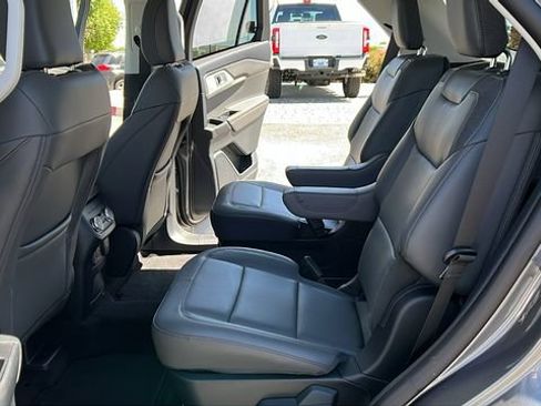 New 2026 Ford Explorer Active w/ Active Comfort Package RWD image 19