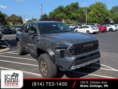 New 2026 Toyota Tacoma 4x4 Double Cab Hybrid w/ Tow Tech Package