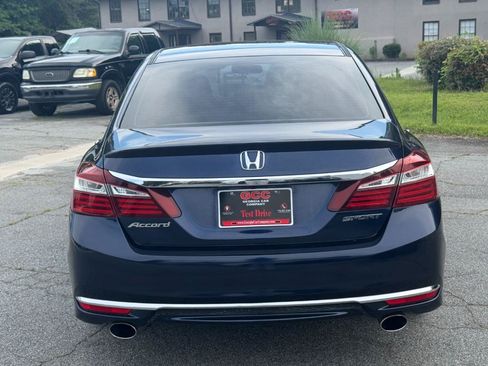 Used 2016 Honda Accord Sport image 6