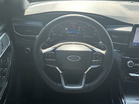 Used 2024 Ford Explorer ST-Line w/ Class IV Trailer Tow Package image 24