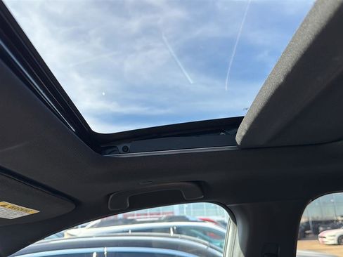 Used 2025 Honda CR-V Sport-L image 7