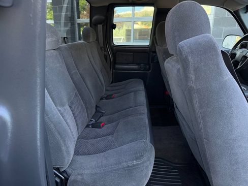 Used 2003 Chevrolet Silverado 2500 LS AWD/4WD image 34