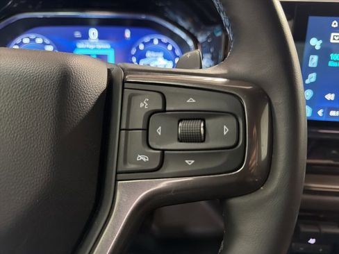 Used 2023 Chevrolet Silverado 1500 ZR2 w/ Technology Package image 19