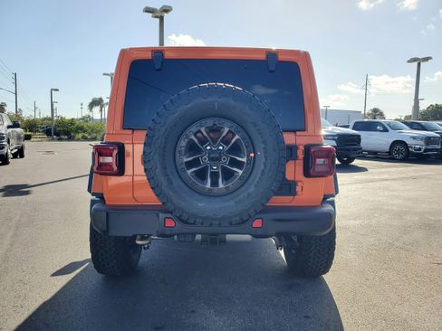 New 2025 Jeep Wrangler Unlimited Rubicon 392 image 7