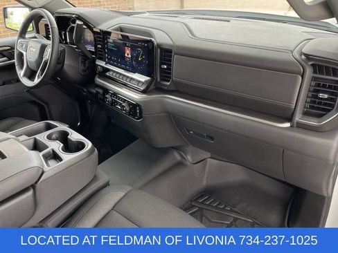 Used 2026 Chevrolet Silverado 1500 LT AWD/4WD image 28