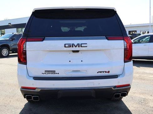 New 2026 GMC Yukon XL AT4 w/ AT4 Premium Plus Package AWD/4WD image 6