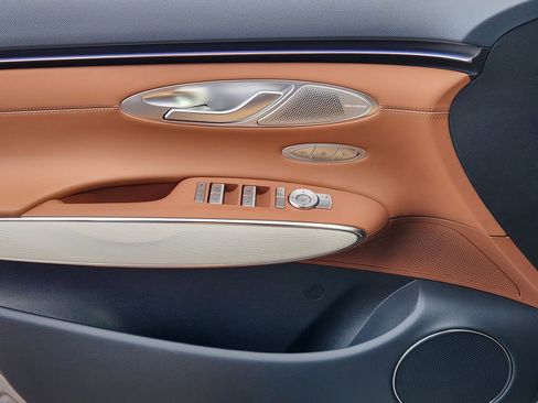 New 2026 Genesis GV70 2.5T Advanced image 16