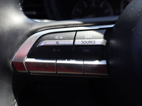 Used 2023 MAZDA CX-30 AWD 2.5 S w/ Premium Package image 28
