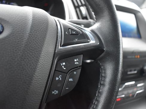 Used 2019 Ford Edge SEL w/ Equipment Group 201A image 18