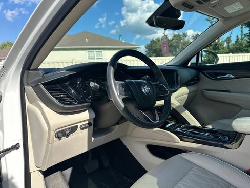 Used 2021 Buick Envision Avenir w/ Technology Package II AWD/4WD image 19