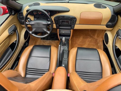 Used 2000 Porsche Boxster image 14