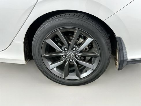 Used 2020 Honda Civic EX-L image 11