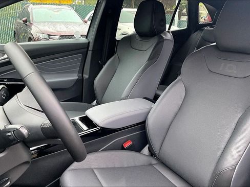 New 2026 Volkswagen ID.4 Pro S RWD image 18
