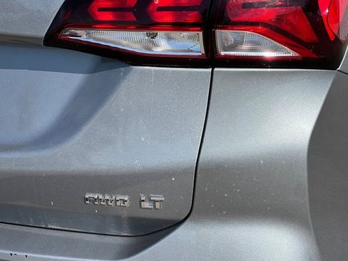 Used 2024 Chevrolet Equinox LT AWD/4WD image 23