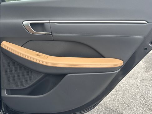 Used 2023 Hyundai Sonata Limited image 16